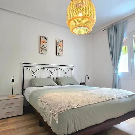 Luises Apt By Kursaal Apartments En Barrio De Parking Gratuito Appartement