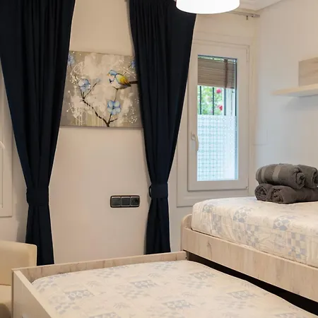 Luises Apt By Kursaal Apartments En Barrio De Parking Gratuito Appartement *