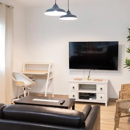 Apartamento Luises Barrio De Parking Gratuito